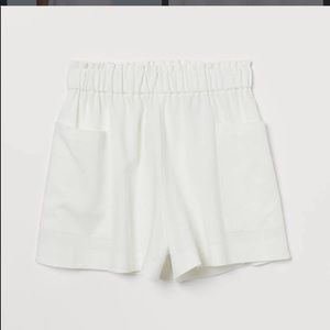 NWOT Off White High Waisted Linen Pull On Shorts